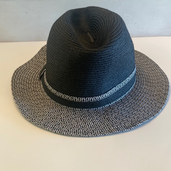 Black and grey fedora Retro style flexible hat - Picture 3 of 13